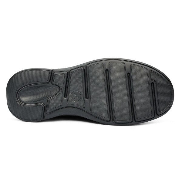 No. 72 Casual Sport in Oil Black